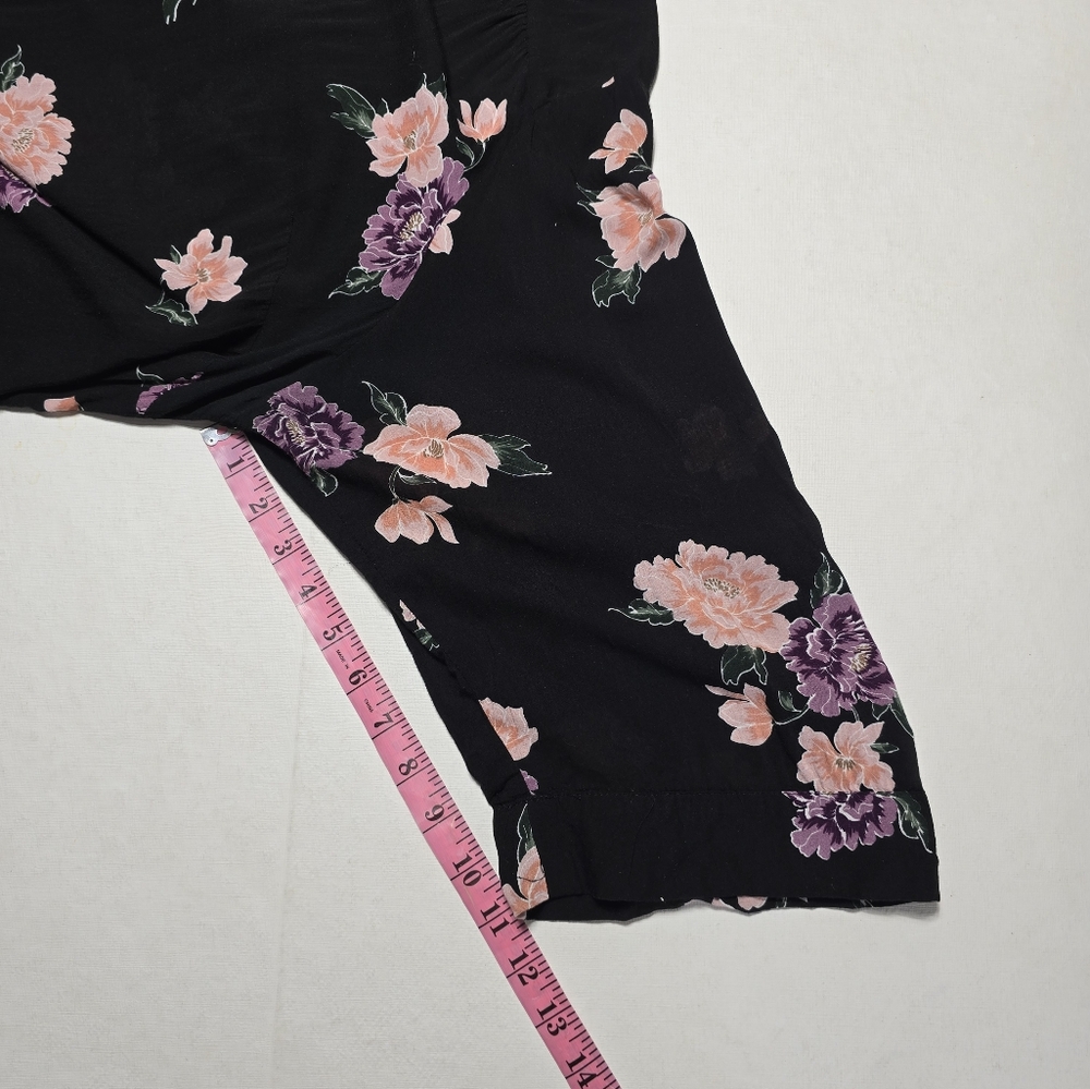 TORRID Harper Challis Button-Front 3/4 Sleeve Floral Blouse. Torrid Size 4 - Picture 12 of 12